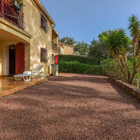 Rez De Jardin Dans * Saint-Raphaël