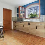 Rez De Jardin Dans Villa *