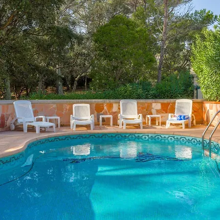 Rez De Jardin Dans Villa Saint-Raphaël