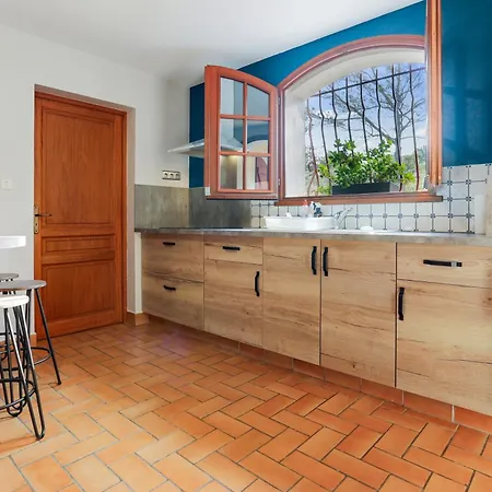 فيلة Rez De Jardin Dans Saint-Raphaël