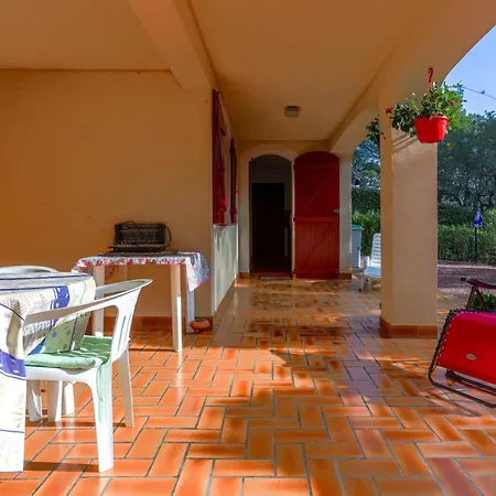 Villa Rez De Jardin Dans Saint-Raphael (Var)