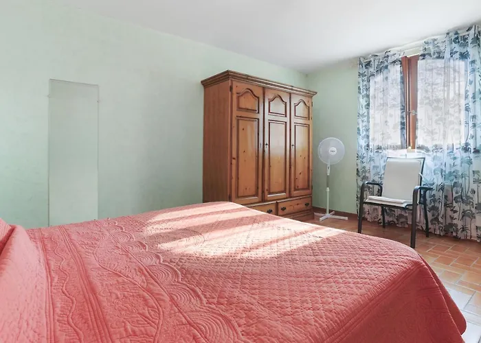 Rez De Jardin Dans Villa Saint-Raphaël